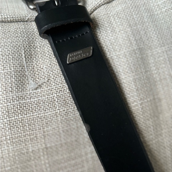 Dickies genuine leather belt size 40 - Picture 3 of 8